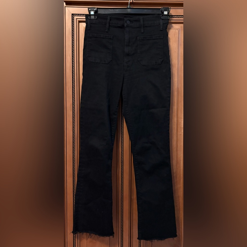 MOTHER Jeans. The Hustler Ankle Fray Hem Wash: Not Guilty. Size 28